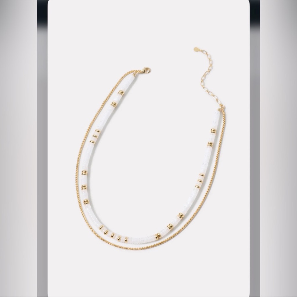 Evereve Murphie Layered Necklace In Gold And White Color